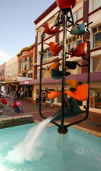 Cuba St Bucket Fountain
